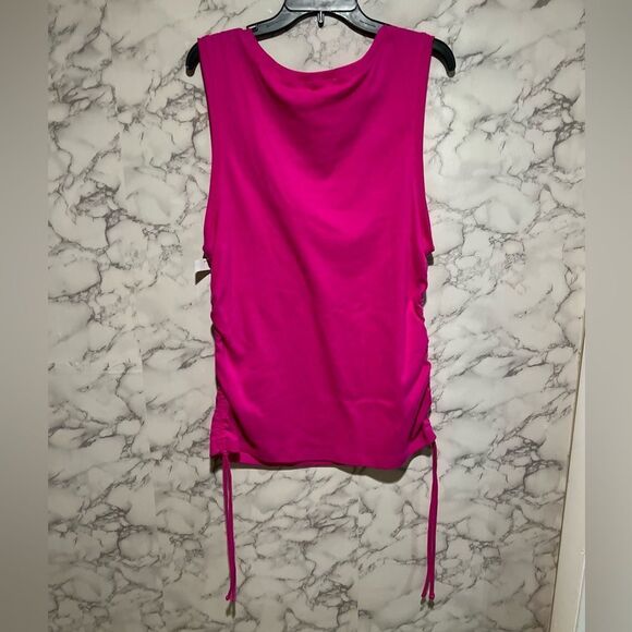 Good American Round Neck Sleeveless Ruched Tank - Picture 7 of 8
